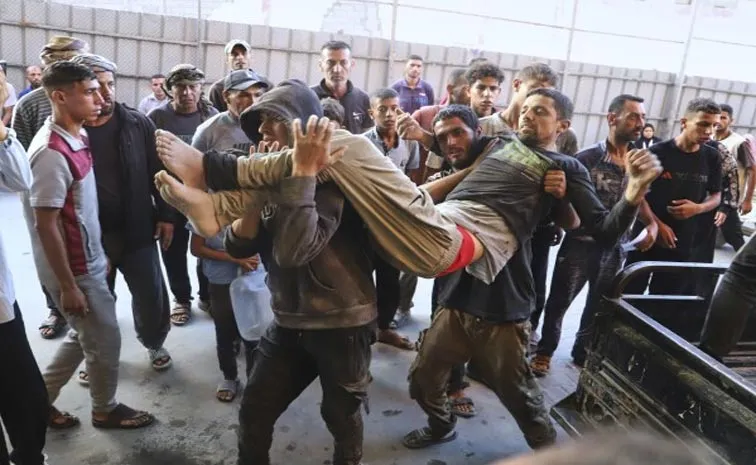 32 Palestinians killed trying to reach food distribution centers