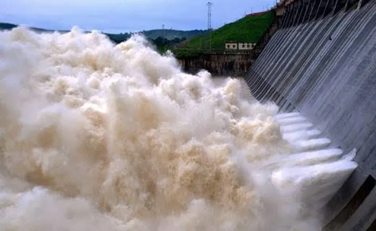 Hirakud Dam Releases Floodwater as Heavy Rain Persists in Odisha