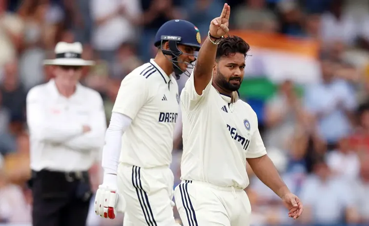 Indian vice-captain to bat on Day 5 to save Manchester Test