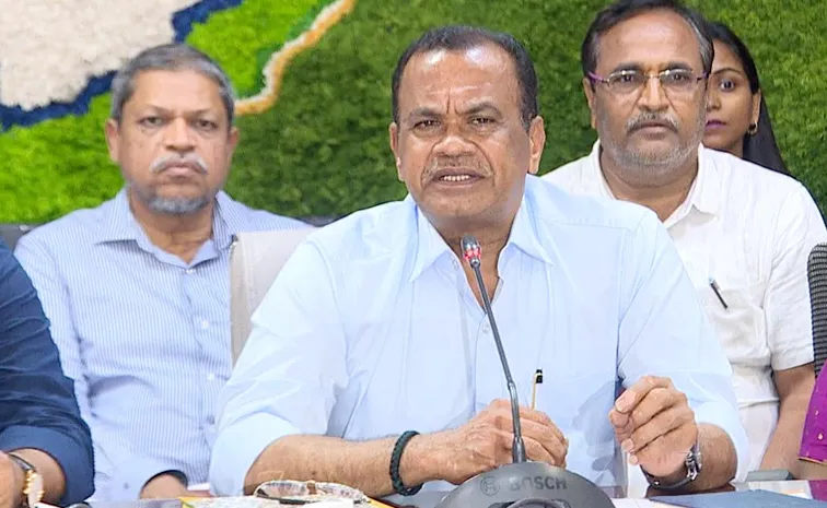 If KCR Talks Then I Will Talk Komatireddy Venkat Reddy