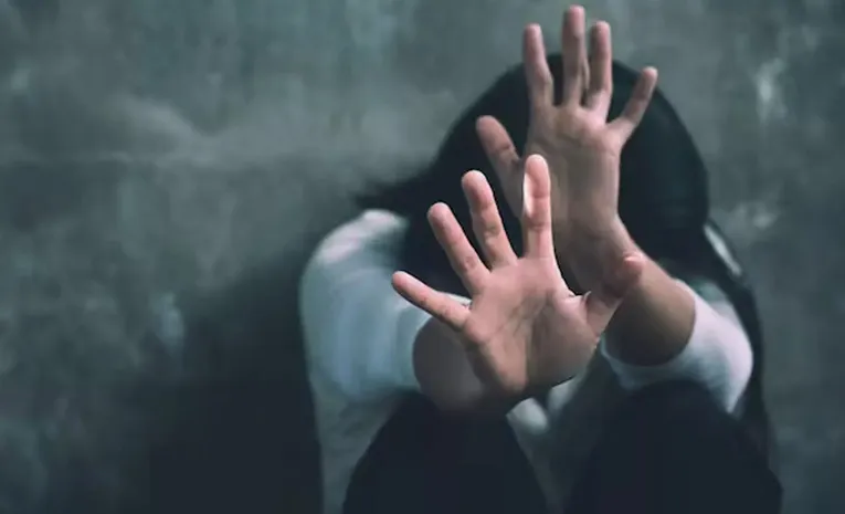seven year old girl incident in mahabubnagar