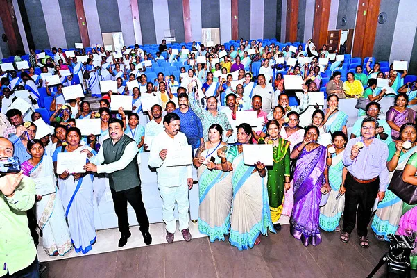 జిల్లాకు బంగారు పతకం