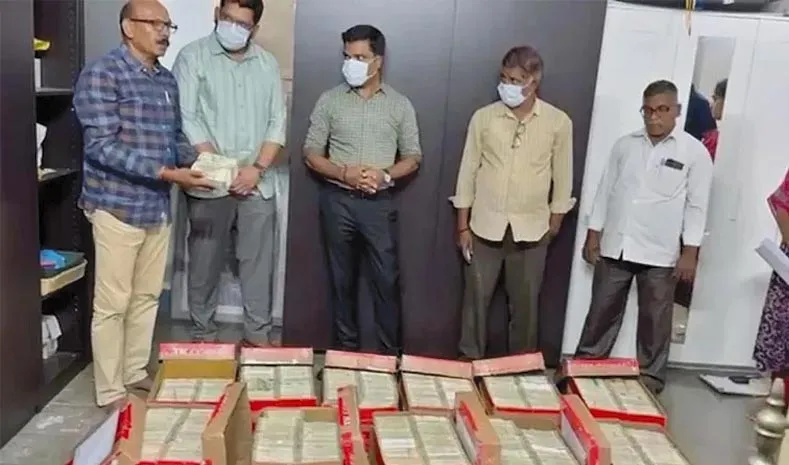 ACB Court Key Orders SBI Bank to Provide CCTV Footage of Rs 11 Crore Deposit