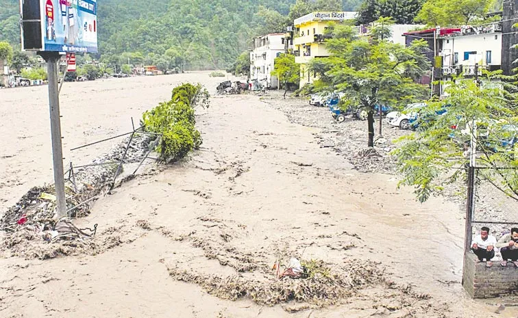 Uttarakhand Cloudburst: 18 Dead, Many Missing as Flash Floods Hit Dehradun