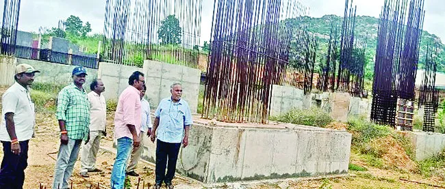 వాహనం