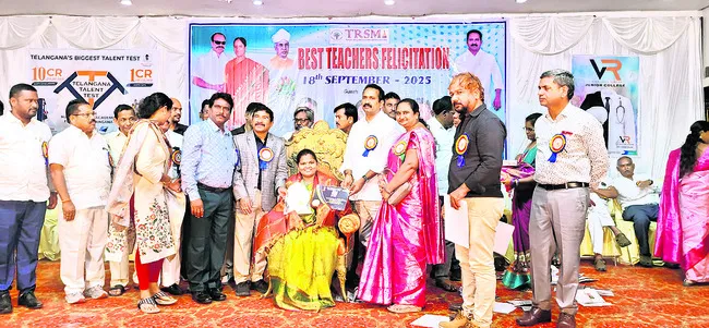 విద్యాభివృద్ధికి ప్రభుత్వం పెద్దపీట