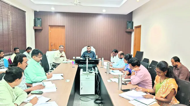 పత్తి కొనుగోళ్లు పారదర్శకంగా జరగాలి