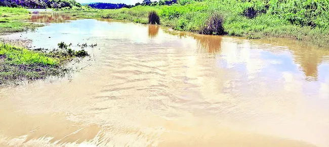 కుశస్థలిలో వరద ప్రవాహం