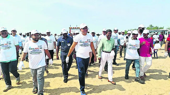 బీచ్ను పరిశుభ్రంగా ఉంచుదాం