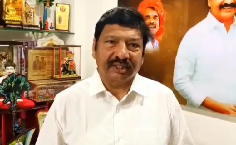 YSRCP Leader Jogi Ramesh Slams TDP Leaders