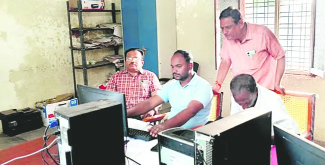 త్వరలో ట్రిపుల్ఆర్ పరిహారం!
