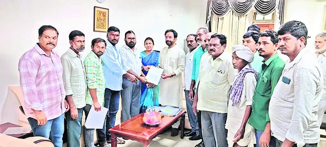 వరంగల్ అభివృద్ధిపై ప్రత్యేక శ్రద్ధ