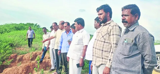 ‘పాలమూరు’ నీళ్లను డిండికి తరలిస్తే ఊరుకోం