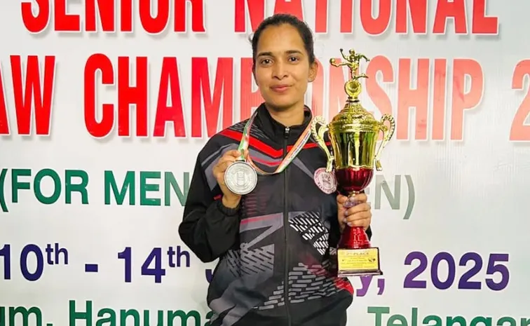 Sepak Takraw Player Navatha Won Silver After Ligament Treatment
