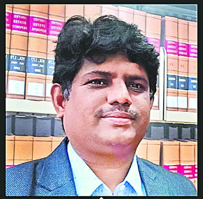 అక్రమాలకు తావు లేకుండా రేషన్ సరకులు అందజేయాలి