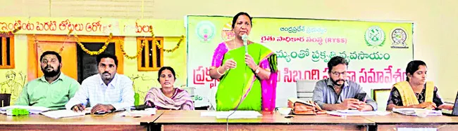 ప్రకృతి వ్యవసాయంలో రైతులు భాగస్వామ్యం కావాలి