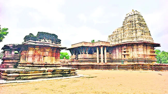 అపురూప శిల ్పకళ @ రామప్ప
