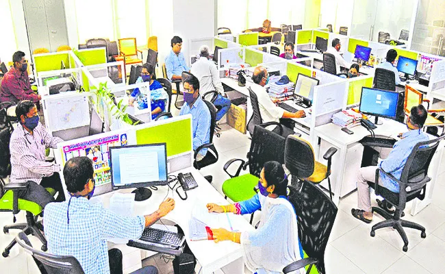 పండుగ పూట పరేషాన్
