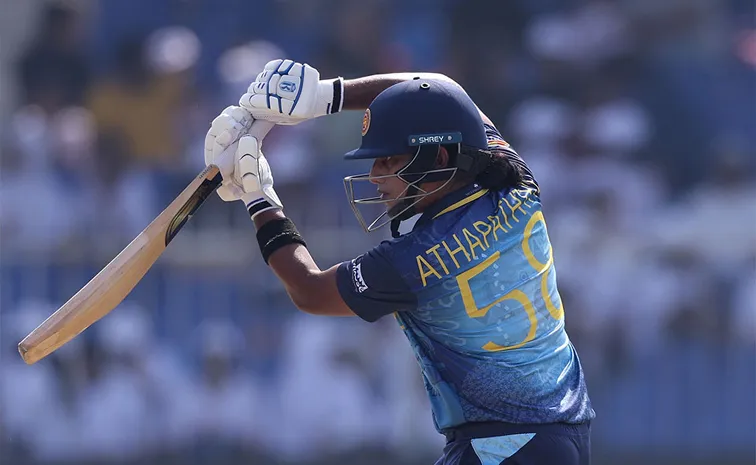 Women's CWC 2025: Sri lanka Set 259 runs Target To New Zealand