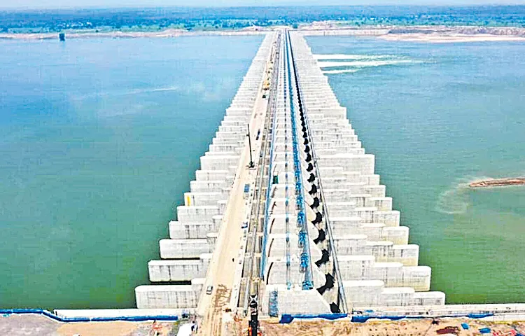 Give designs for the renovation of Kaleshwaram