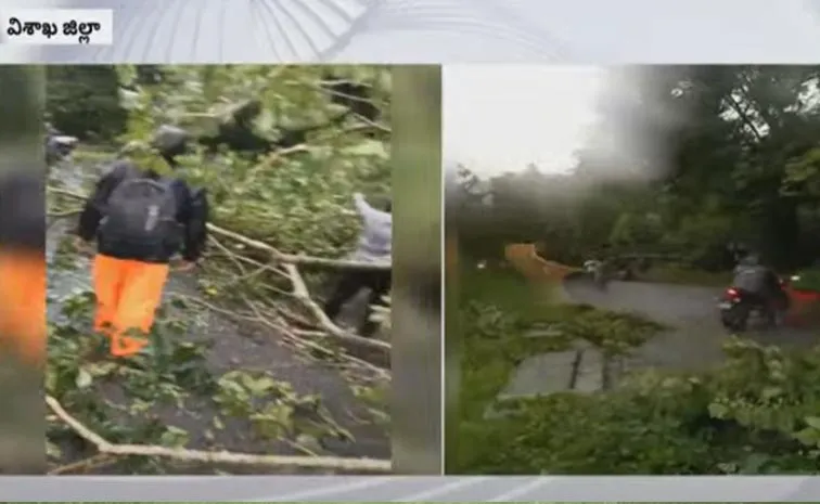 Severe storm hits coast At Paradip Gopalpur
