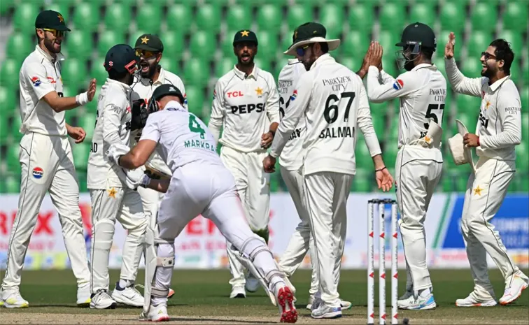 PAK VS SA 2nd Test: South Africa Trail By 148 Runs At Day 2 Stumps