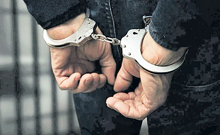 Two accused arrested in fake liquor case