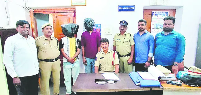 బహ్రేన్ టు హైదరాబాద్ వయా బెంగళూరు!