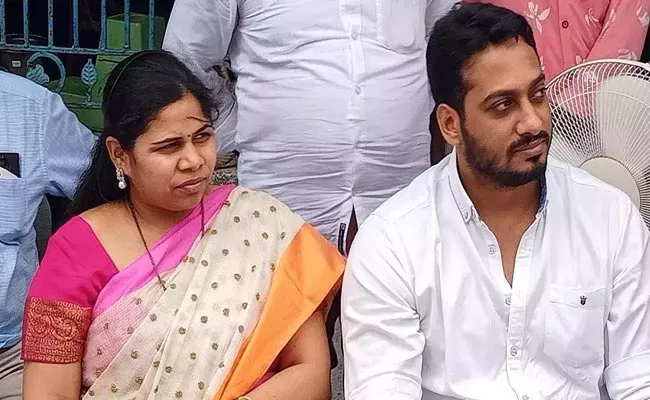 bhuma akhila priya husband withdraw to nominations