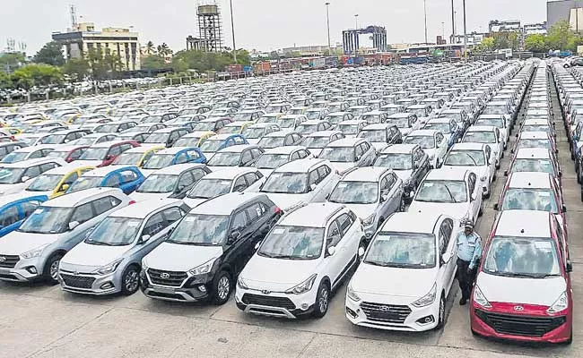 Sales Of Passenger Commercial Vehicles pick up - Sakshi