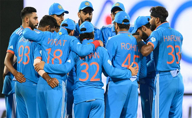 No Hardik Pandya, Shubman Gill AndSiraj in Harbhajans T20 WC squad