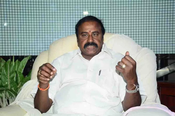 tdp leader commented on nandyal by election - Sakshi