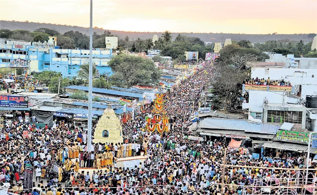 Maha Shivaratri Festival Celebrations At Srisailam - Sakshi