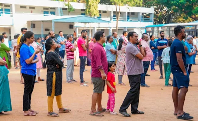 Lok Sabha elections: 4 men Died Amid Phase 2 voting in Kerala