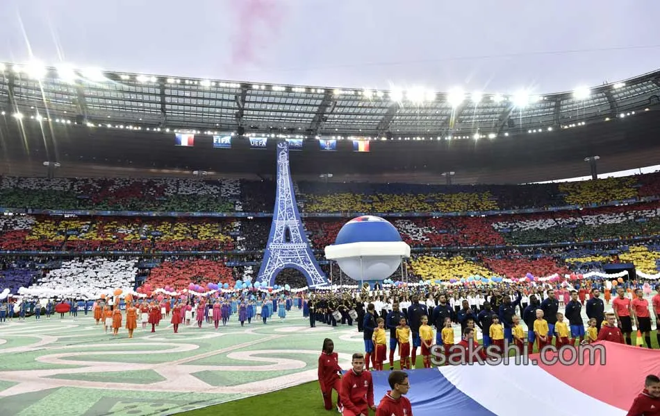 Soccer Euro 2016 France Romania - Sakshi