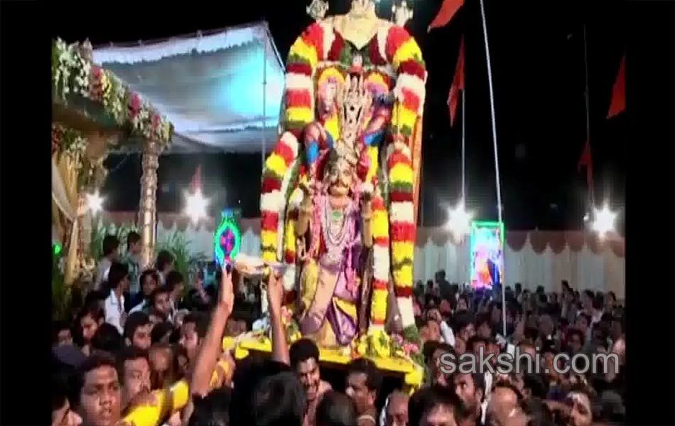 andhra pradesh devotees throng temples on vaikunta ekadasi