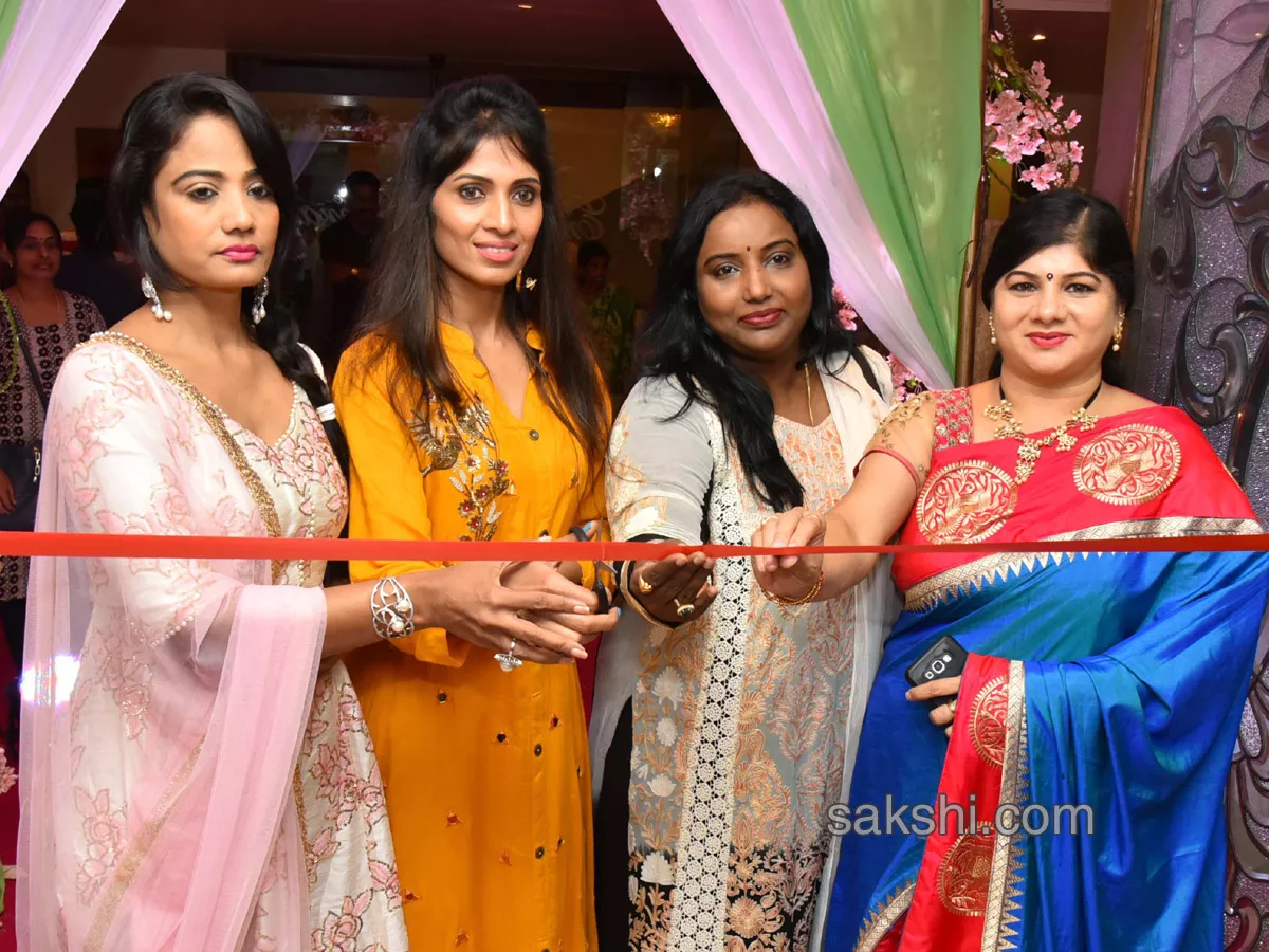 Trendz expo at Taj Krishna - Sakshi