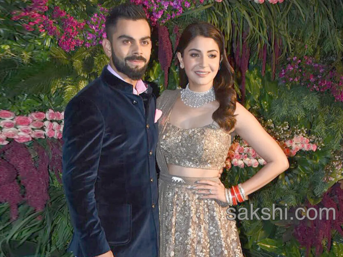 Virat and Anushka’s Mumbai reception - Sakshi