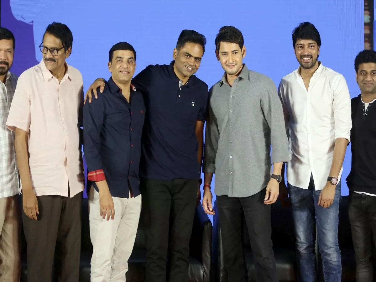 MAHARSHI SUCCESS MEET Photo Gallery - Sakshi