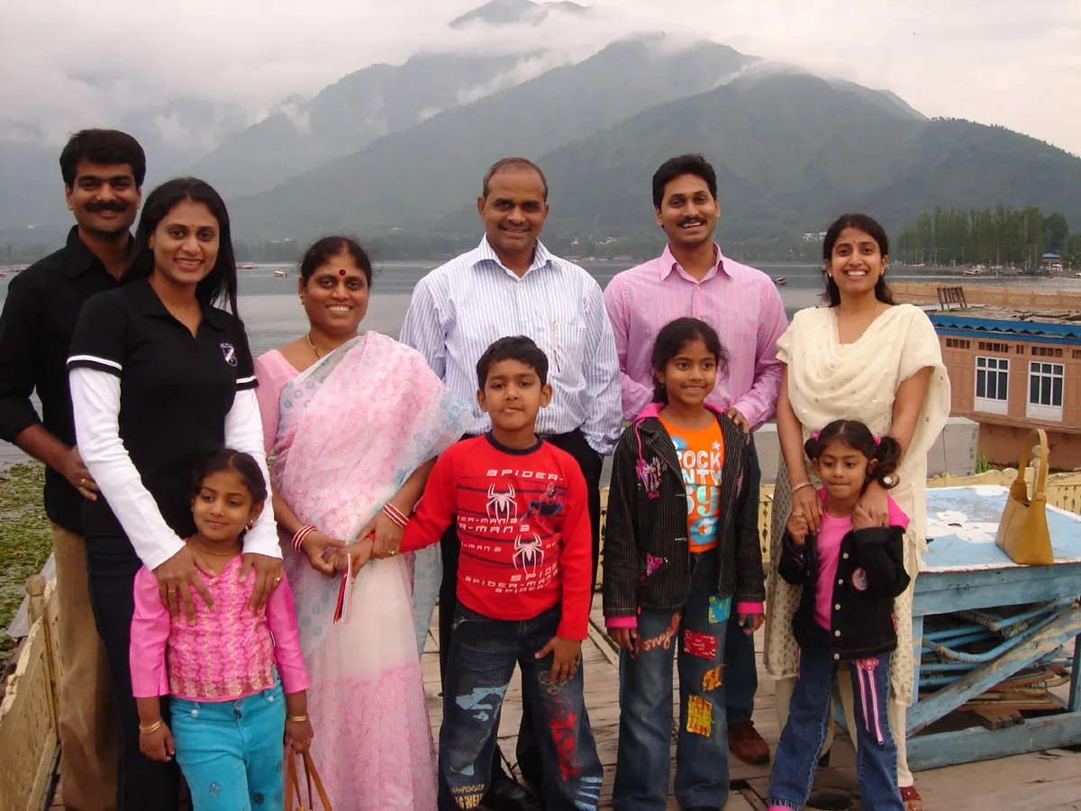 ys rajasekhara reddy family photos gallery - Sakshi