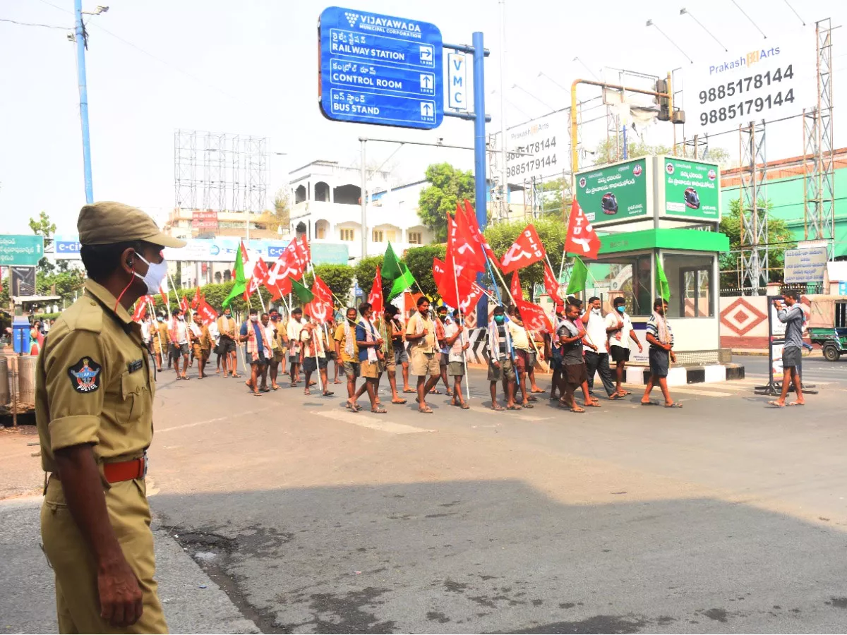 AP Government Support Bharat Bandh Photo Gallery - Sakshi