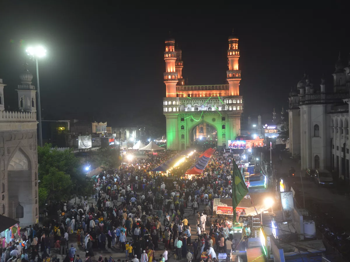 First Sunday Funday at Charminar Photo Gallery - Sakshi