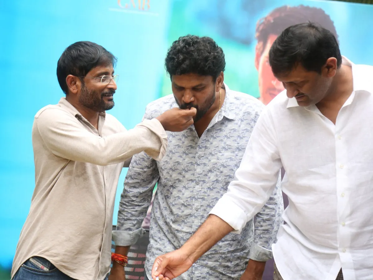 Sarkaru Vaari Paata Success Celebration HD Photos - Sakshi