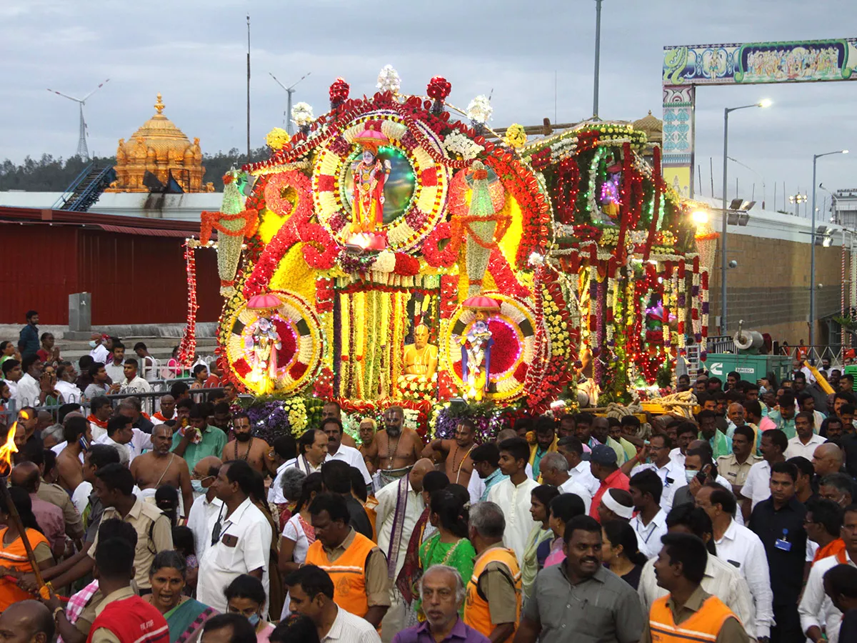 Anivara Asthanam annual festival observed at Tirumala temple - Sakshi