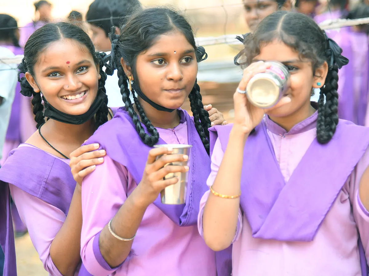 Jagananna Gorumudda Ragi Java Menu Launched by CM Jagan  - Sakshi