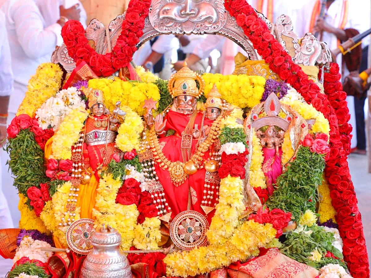 Yadagirigutta Narasimha Temple Brahmotsavams 2023 - Sakshi