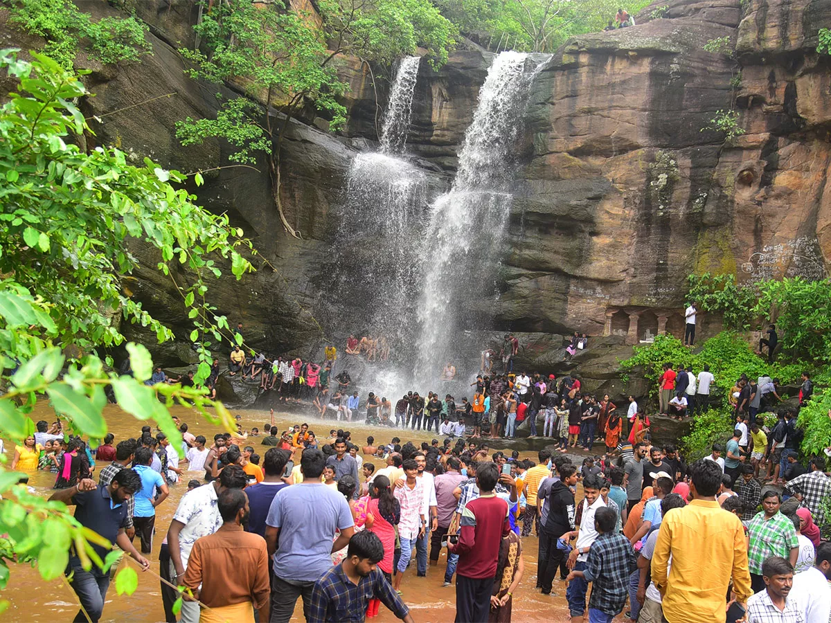 Sabitham Waterfalls Peddapalli Pics - Sakshi