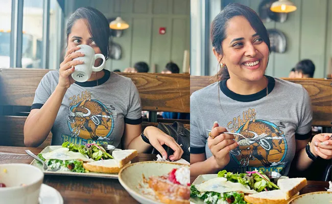 Anchor Anasuya Enjoying Weekend Photos - Sakshi