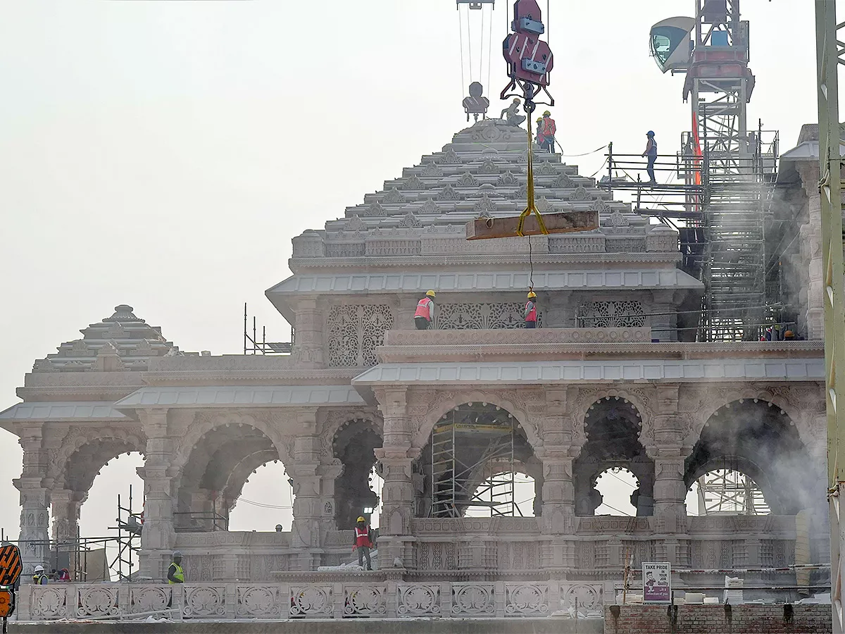 ayodhya new ram mandir photo - Sakshi