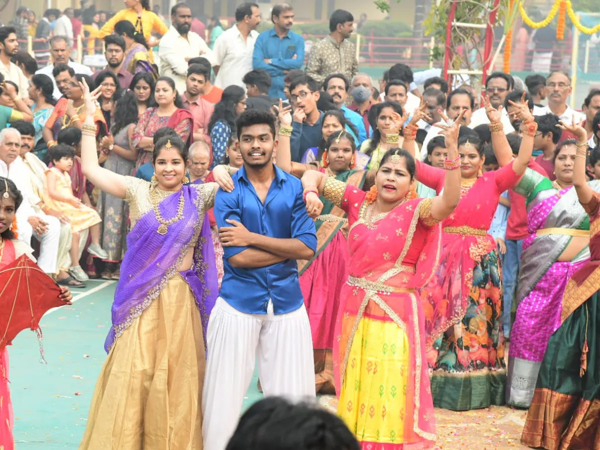 Visakhapatnam madhurawada NGOs Colony Sankranthi Celebrations Photos - Sakshi